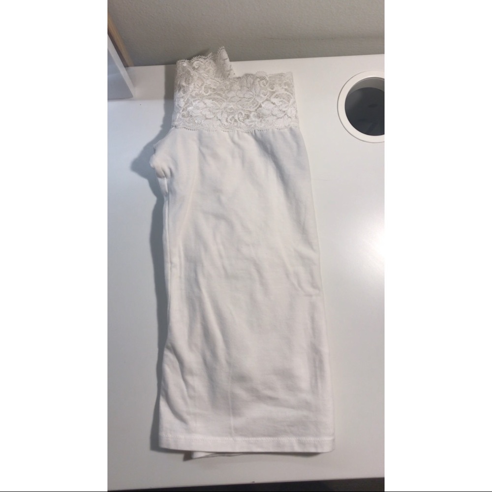 Off The Shoulder Blouse | White | SIZE: M